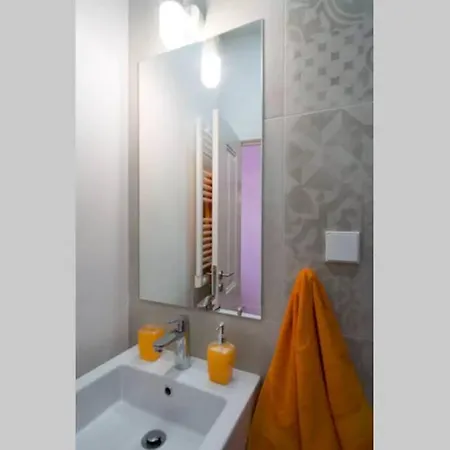 Ld Apartments~supercentral~ac~balcony~chiado Apartamento *