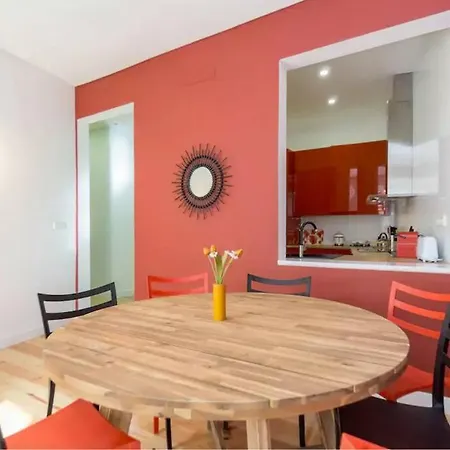 Ld Apartments~supercentral~ac~balcony~chiado Apartamento *