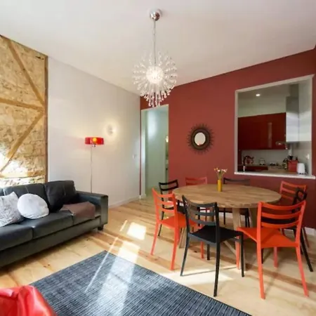 Apartamento Ld Apartments~supercentral~ac~balcony~chiado Lisboa